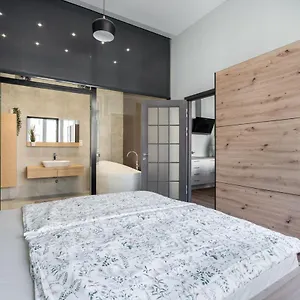 דירה Buenos Boutique - A/c, 2 Bathrms, Amazing View, בודפשט