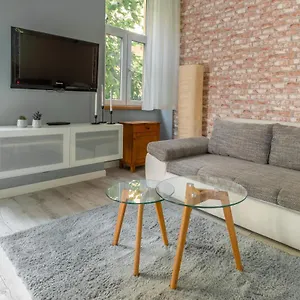 Ny18 Nyar Apartment