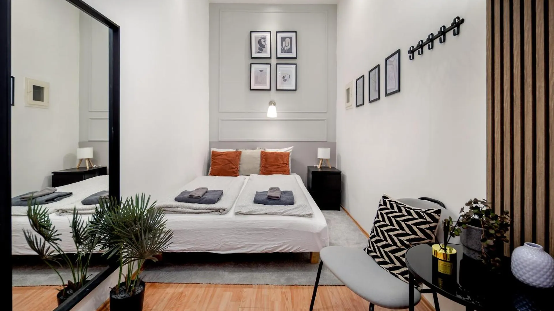 Kazincy Suites -Szimpla Kert 1Br Budapest 0*,  Ungheria